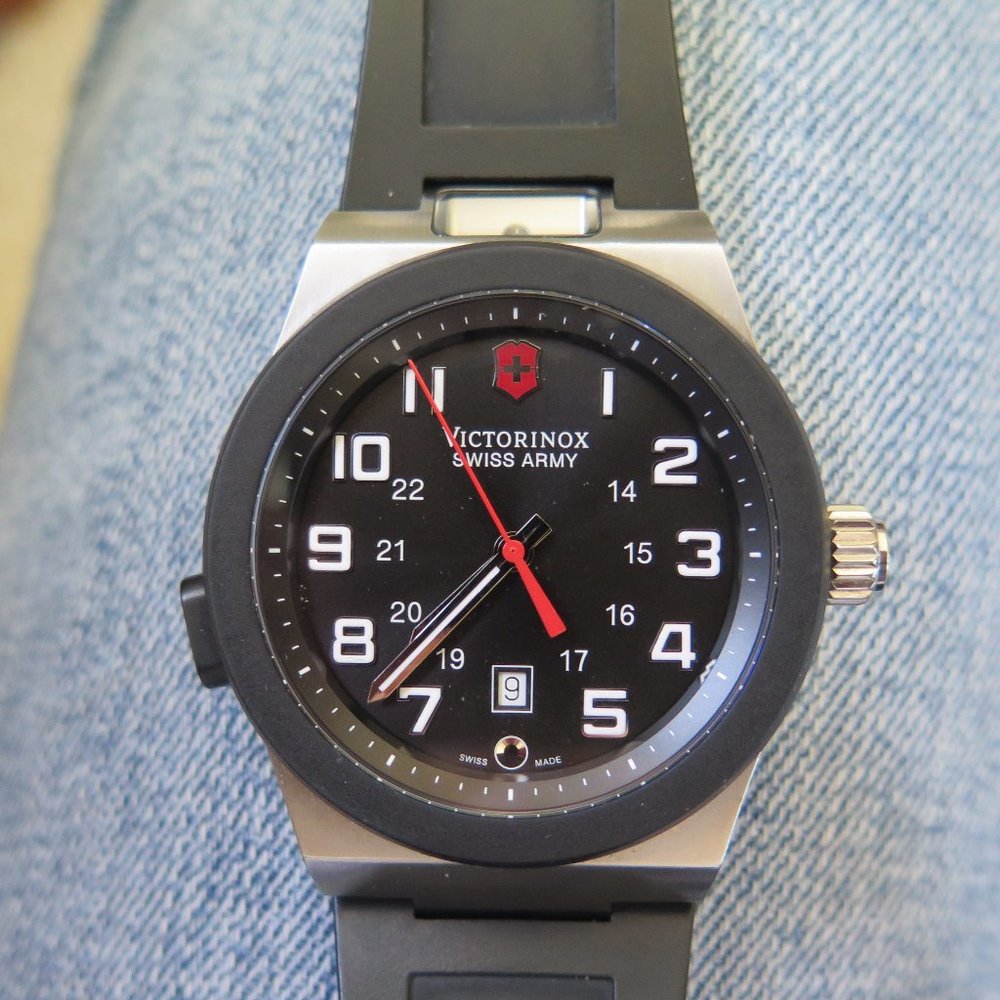 SOLD Victorinox Night Vision Men's Watch - Picture 2 of 8